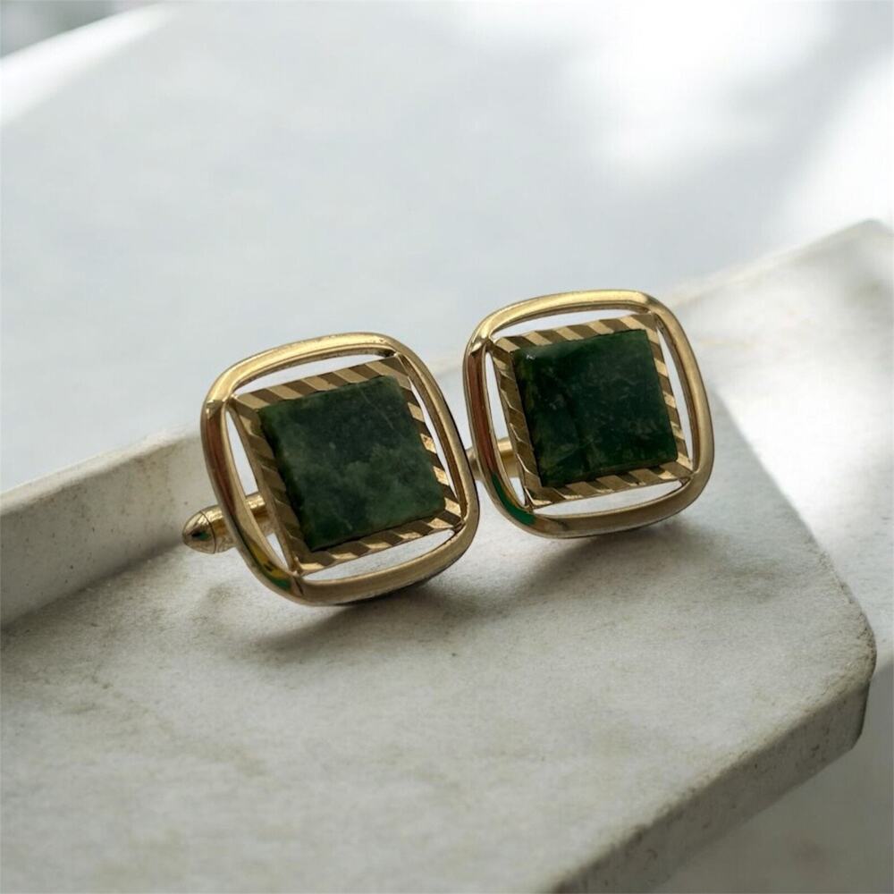 Genuine Jade Green Square Stone Gold Tone Vintage SWANK Cuff Links